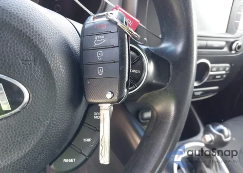 2017 Kia Soul + из США, поврежденный, VIN KNDJP3A56H7420473